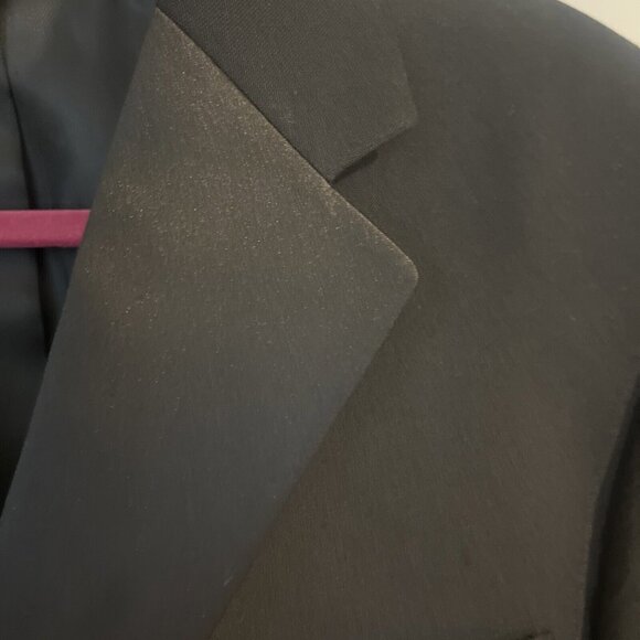 Jos A Bank Tuxedo Black Wool Satin Collar&buttons Men's Size 41R 3 Button Front - Picture 2 of 15